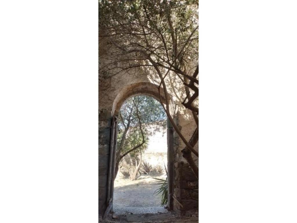 Вілла Borgo Santo Stefano Oschiri Екстер'єр фото
